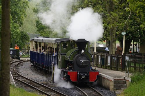 train steam track