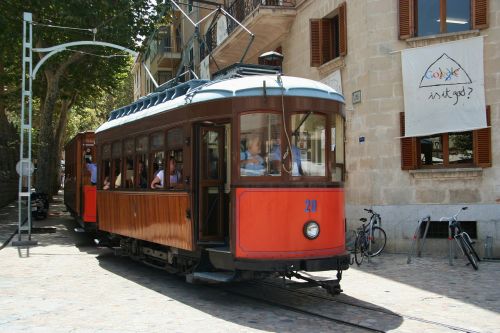 tram transport tour