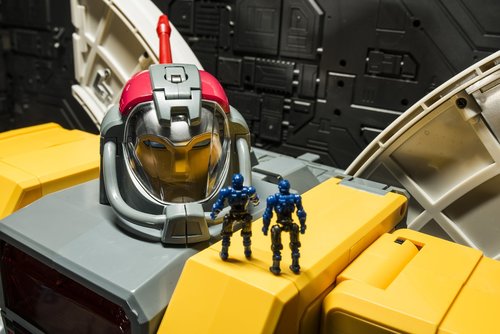 transformers  robot  toys