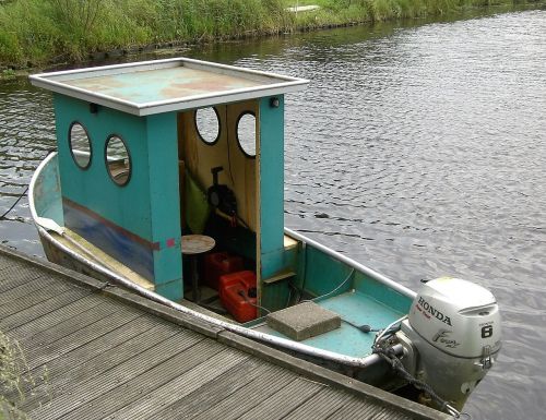 transport boat cabin