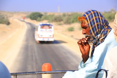 transport  poor  vehicle