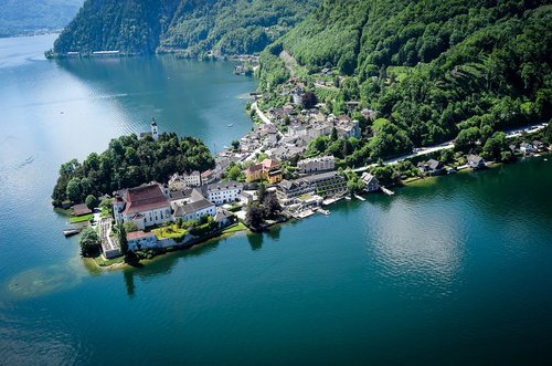 traunsee  salzkammergut  upper austria