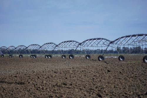 irrigator travelling automotive