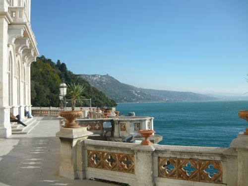 trieste italy castle