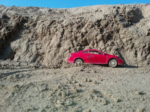 desert mountains car