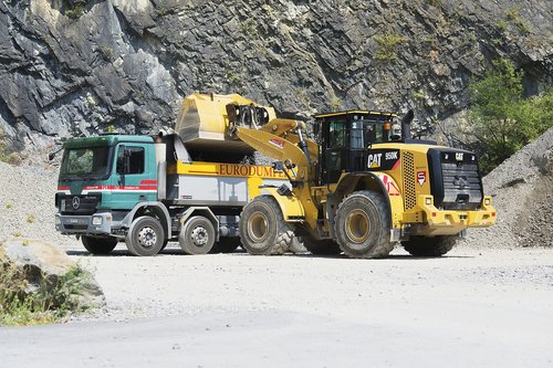 truck  excavators  pebble