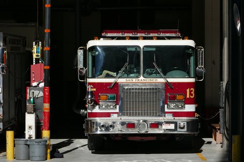 truck  firefighter  fire