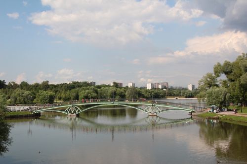 tsaritsyno park castle park