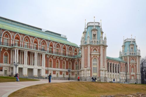 tsaritsyno catherine palace gothic castle