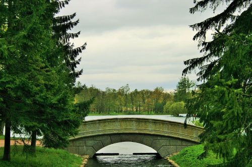 tsarskoe selo estate st petersburg bridge