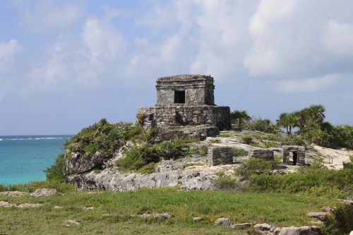 tulum mexico ruins
