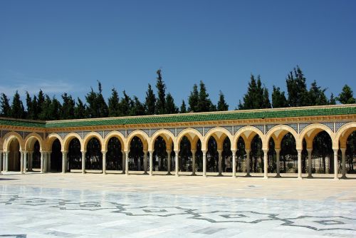 tunisia monastir mausoleum