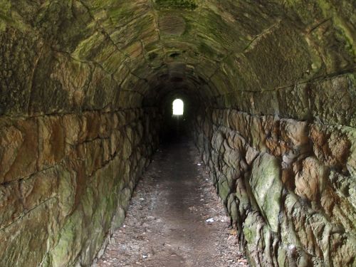 tunnel light darkness