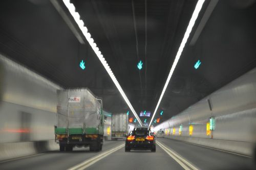 tunnel highway high speed