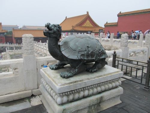 turtle dragon statue