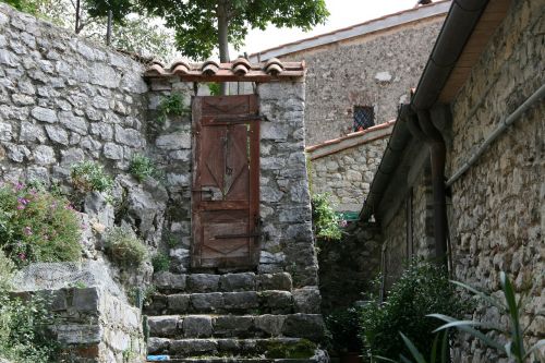 tuscany stone wall facade