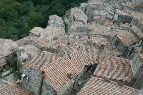 tuscany old town house roof