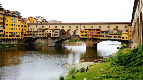 tuscany florence bridge