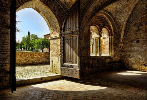 tuscany  architecture  arch