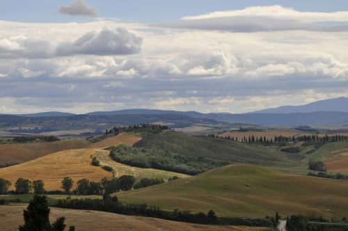 tuscany italy landscape