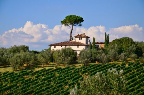 tuscany villa italian