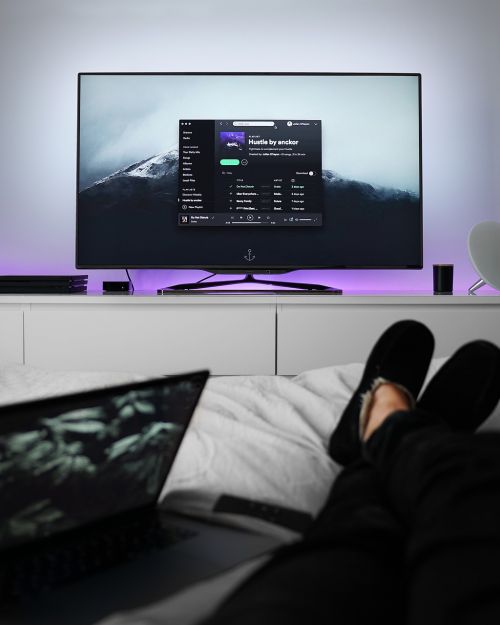 tv monitor screen
