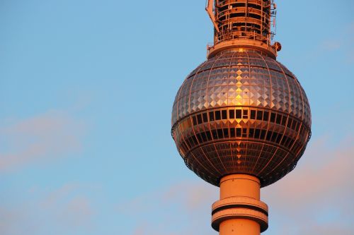 tv tower berlin alexanderplatz