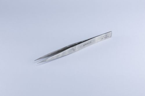 tweezers tongs medical tools