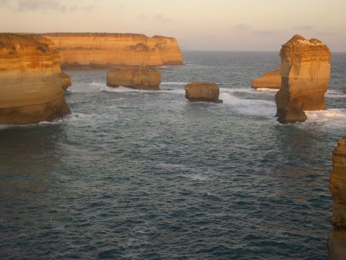 twelve apostles australia great ocean road