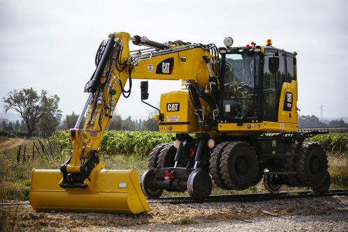 two-way excavator m322 short tail