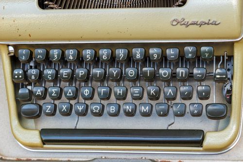 typewriter old retro