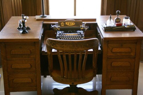 typewriter desk typewriter vintage