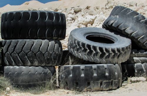 tyres truck tyres large
