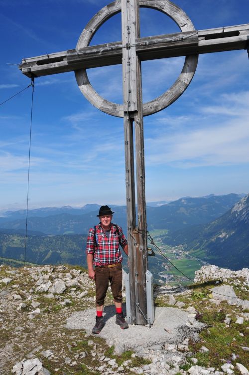 tyrol mountain hiking seekarspitze