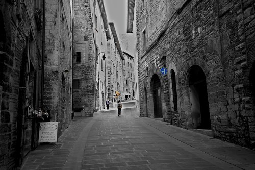 umbria  italy  alley
