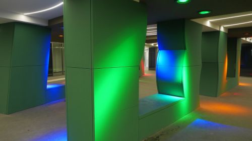 underpass columns color