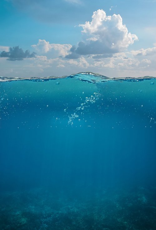 underwater  sea  wave