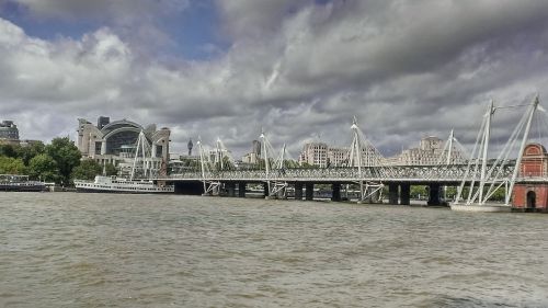 united kingdom london bridge the river thames