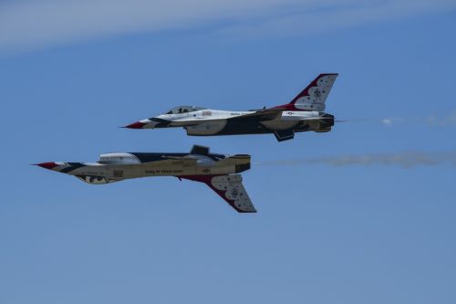 united states air force thunderbirds f-16