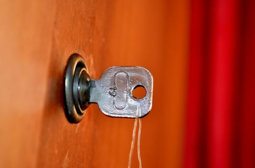 unlock door keys