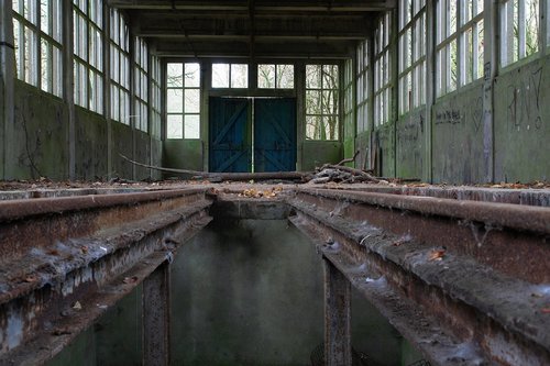 urbex  holland  train track