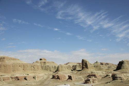 urho ghost city in xinjiang