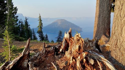 usa crater lake island