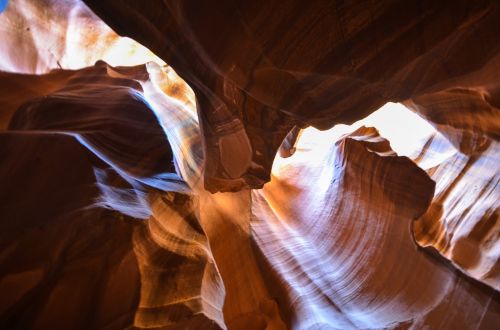 sand stone slot canyon antelope canyon