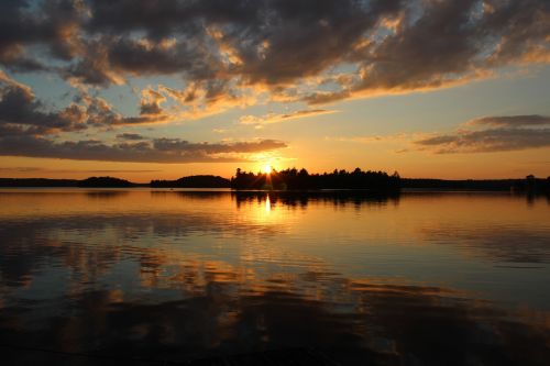 vacation night lake