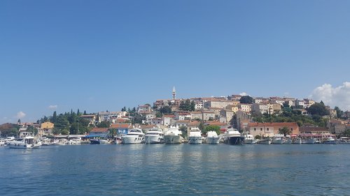 vacations  sea  croatia