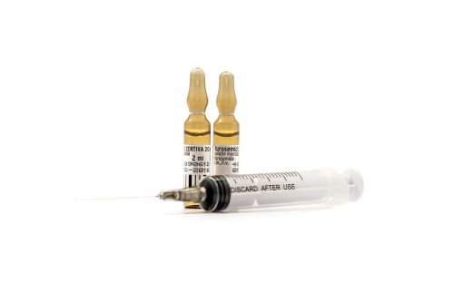 vaccine syringe serum