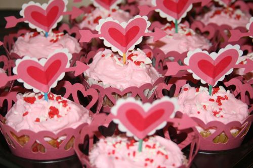 valentine's day cupcake heart