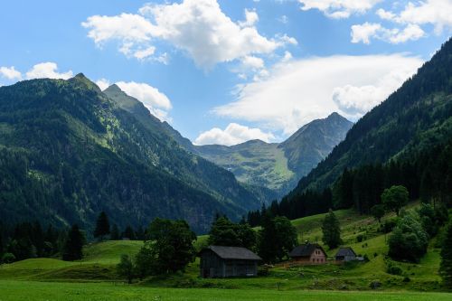 valley mountains outlook