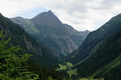 valley mountains outlook